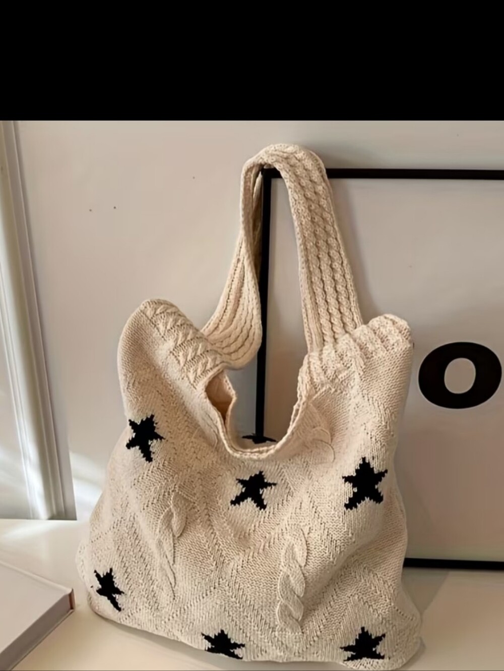 A Tote Bag Featuring a Star Design, a Stylish Crochet Bag for Women